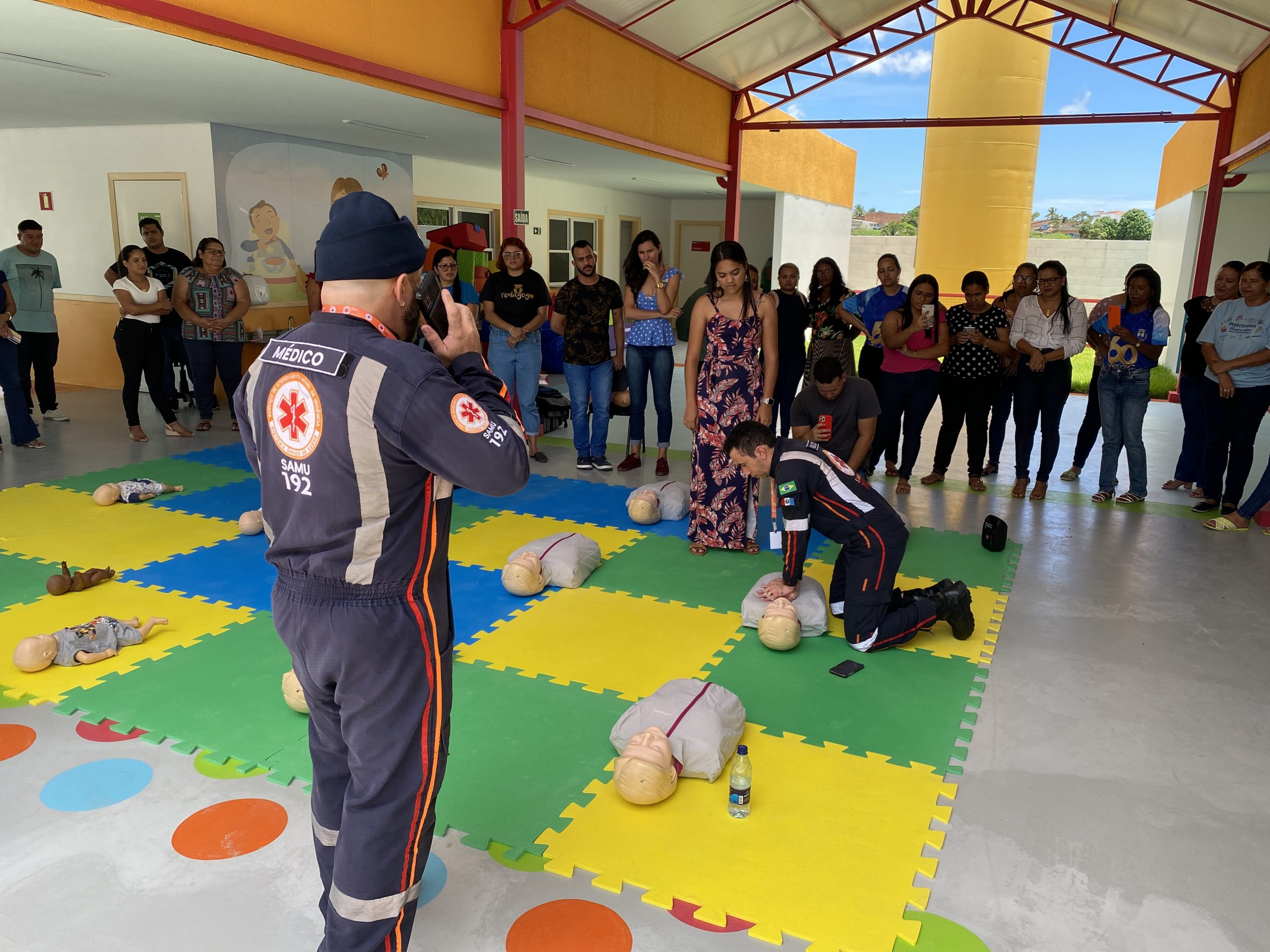Leia mais sobre o artigo Socorristas do Samu Alagoas realizam cursos de primeiros socorros para profissionais da rede infantil de ensino