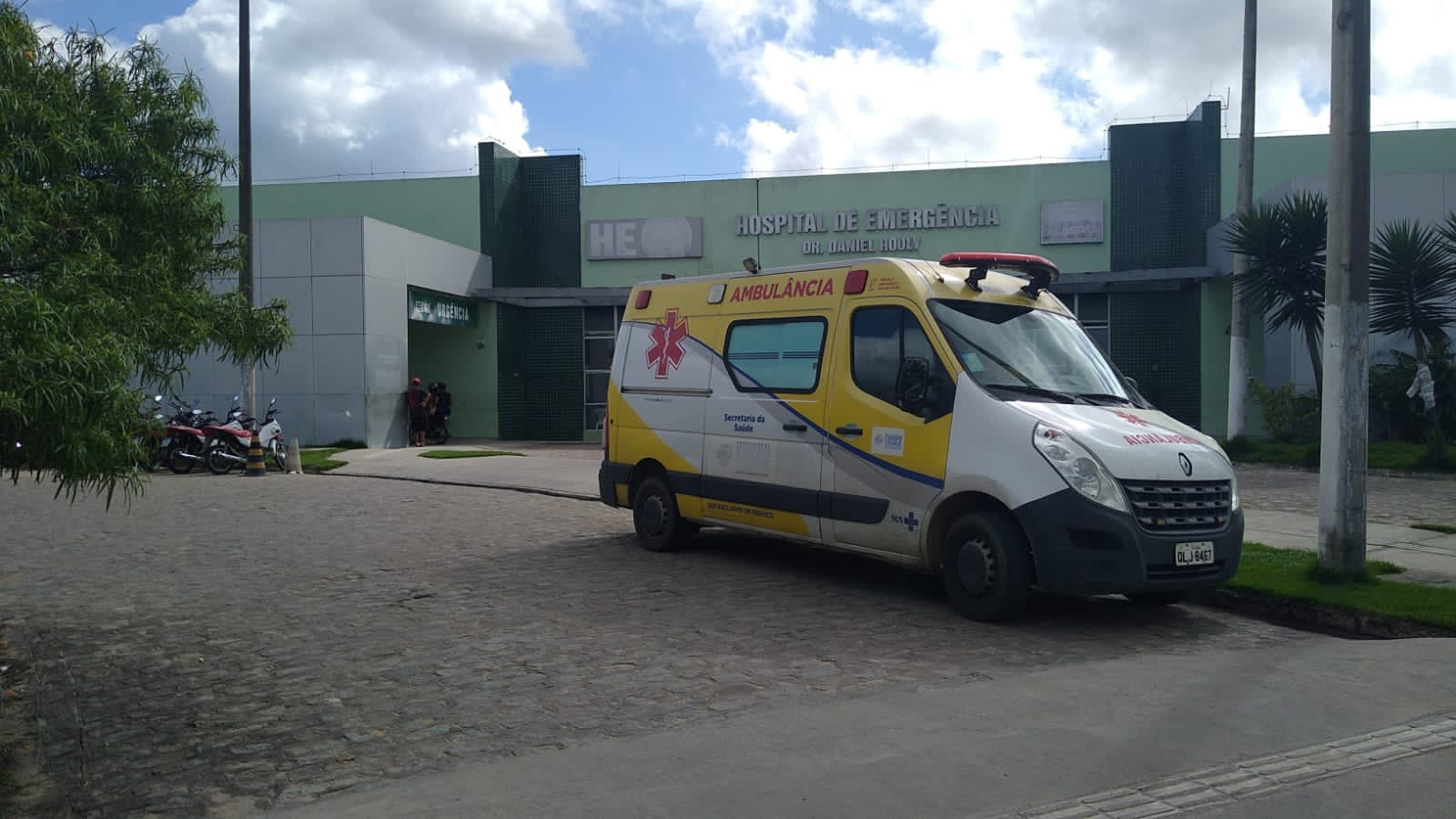Leia mais sobre o artigo HE do Agreste acolhe mais de 150 feridos em acidentes de trânsito
