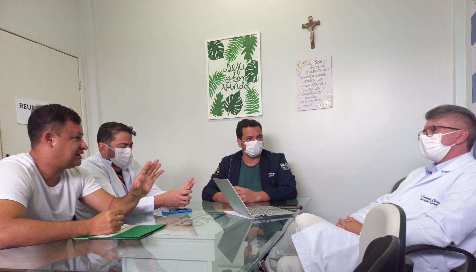 Leia mais sobre o artigo Hospital de Emergência do Agreste investe em qualificação dos servidores na assistência aos usuários