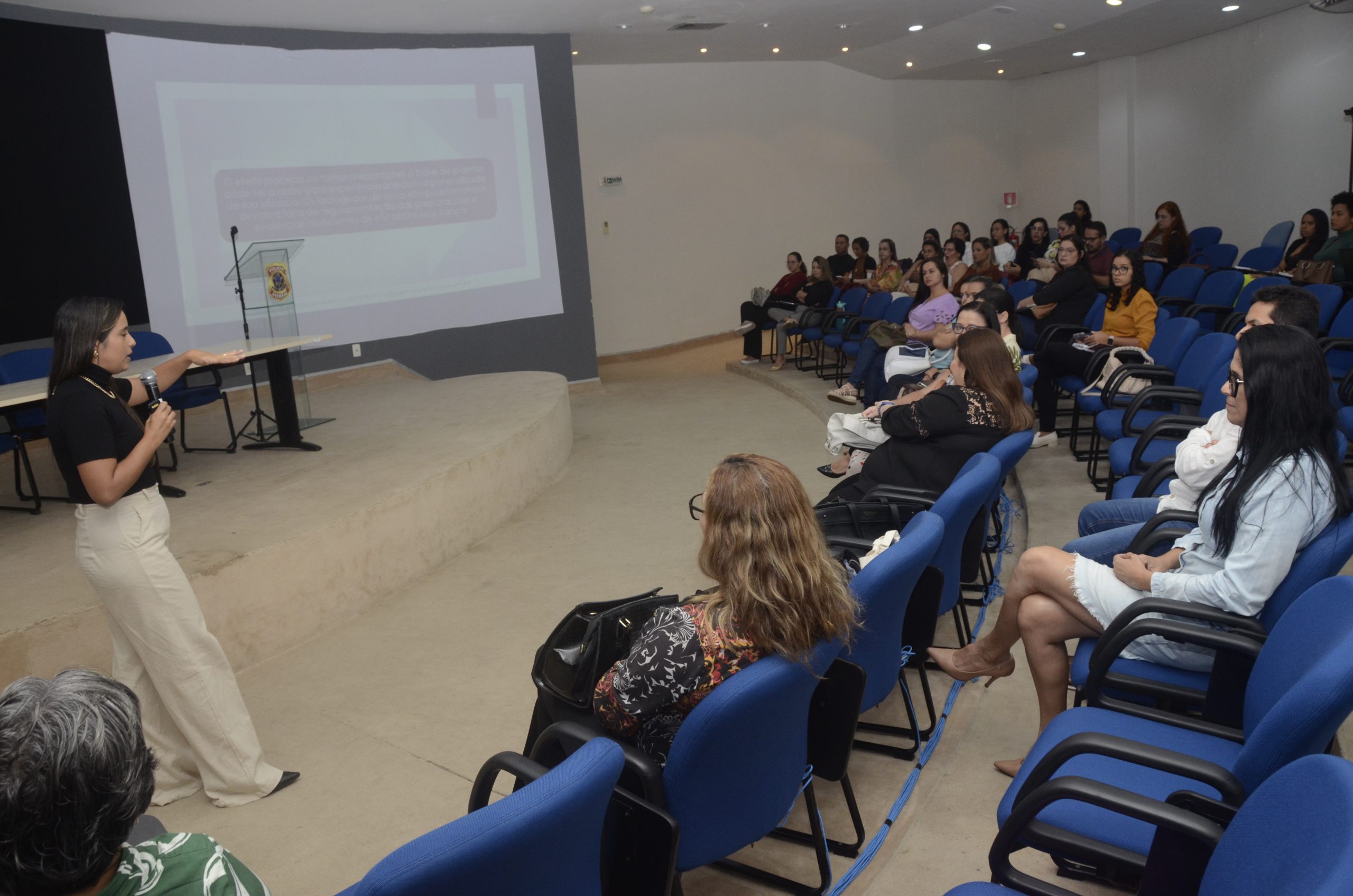 Leia mais sobre o artigo Sesau promove Fórum para enfermeiros e médicos sobre aleitamento materno