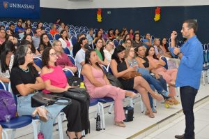 Médicos e enfermeiros são capacitados pela Sesau sobre Manejo Clínico e Laboratorial da Influenza