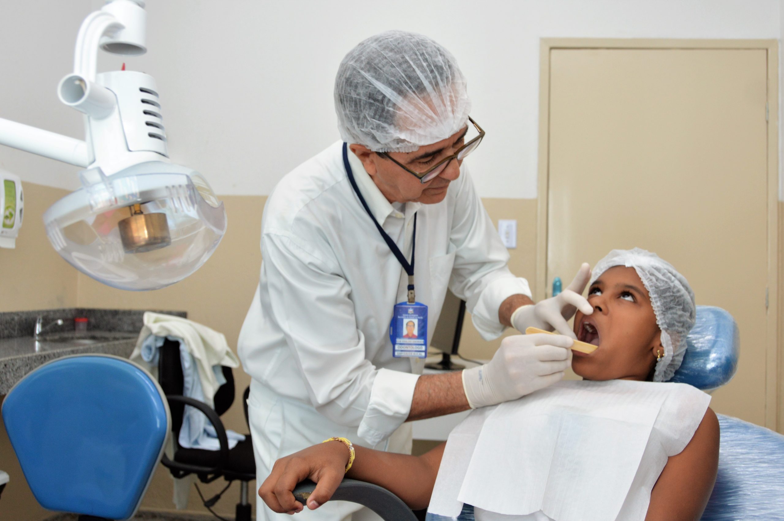 Leia mais sobre o artigo Câncer de Boca: Sesau reforça importância de consulta periódica ao dentista e do autoexame