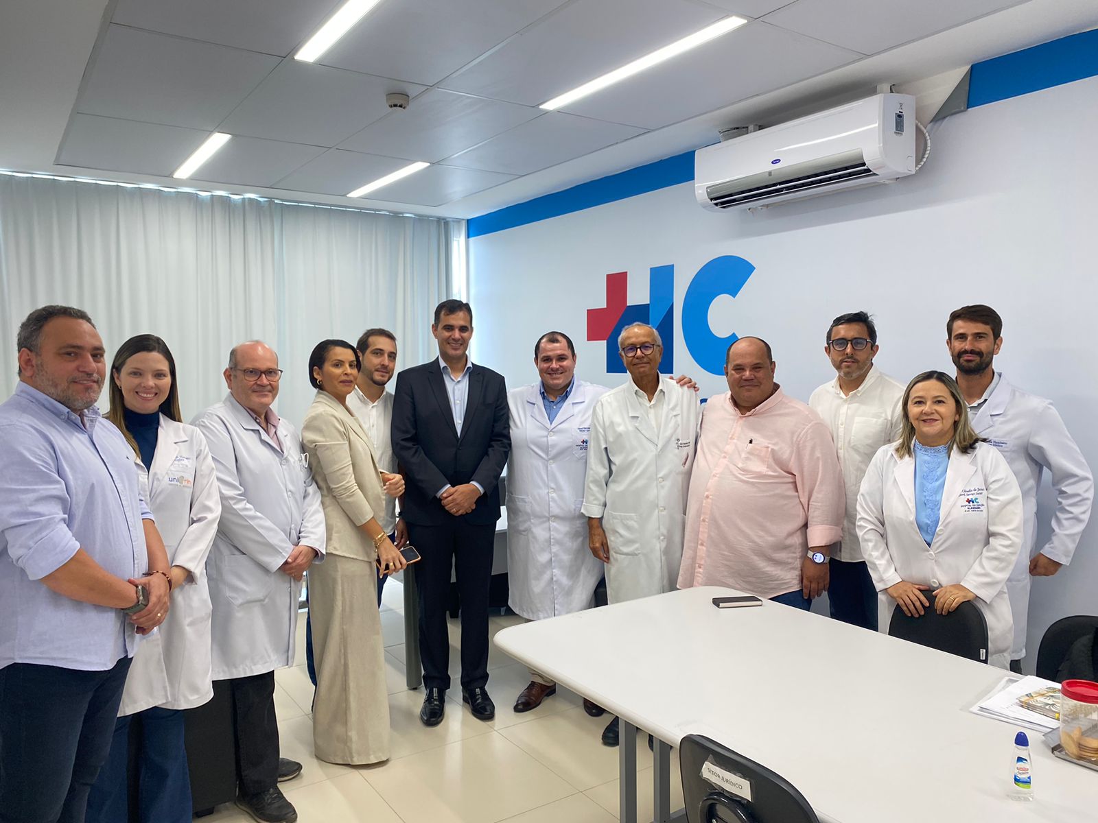 Leia mais sobre o artigo Sesau e Defensoria Pública do Estado discutem implantação de novos projetos no Hospital do Coração Alagoano 