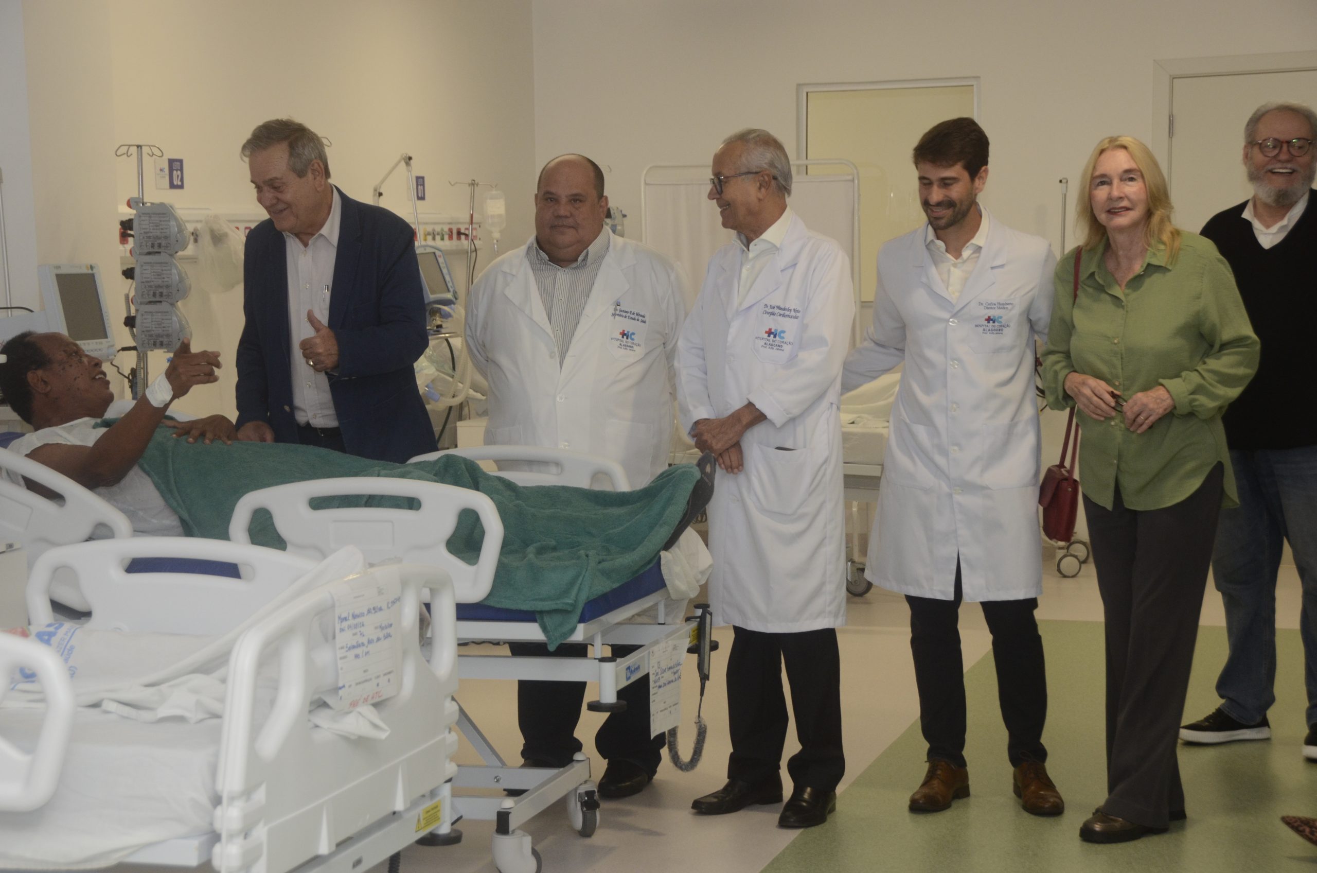 Leia mais sobre o artigo Governador em exercício e secretário da Saúde visitam Hospital do Coração Alagoano e Ambulatório Noélia Lessa