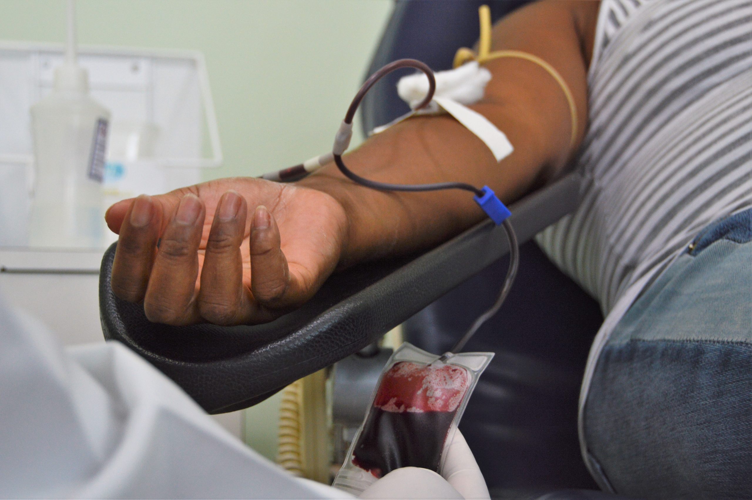 Leia mais sobre o artigo Hemoal Maceió tem o menor estoque de sangue do ano e apela por doações
