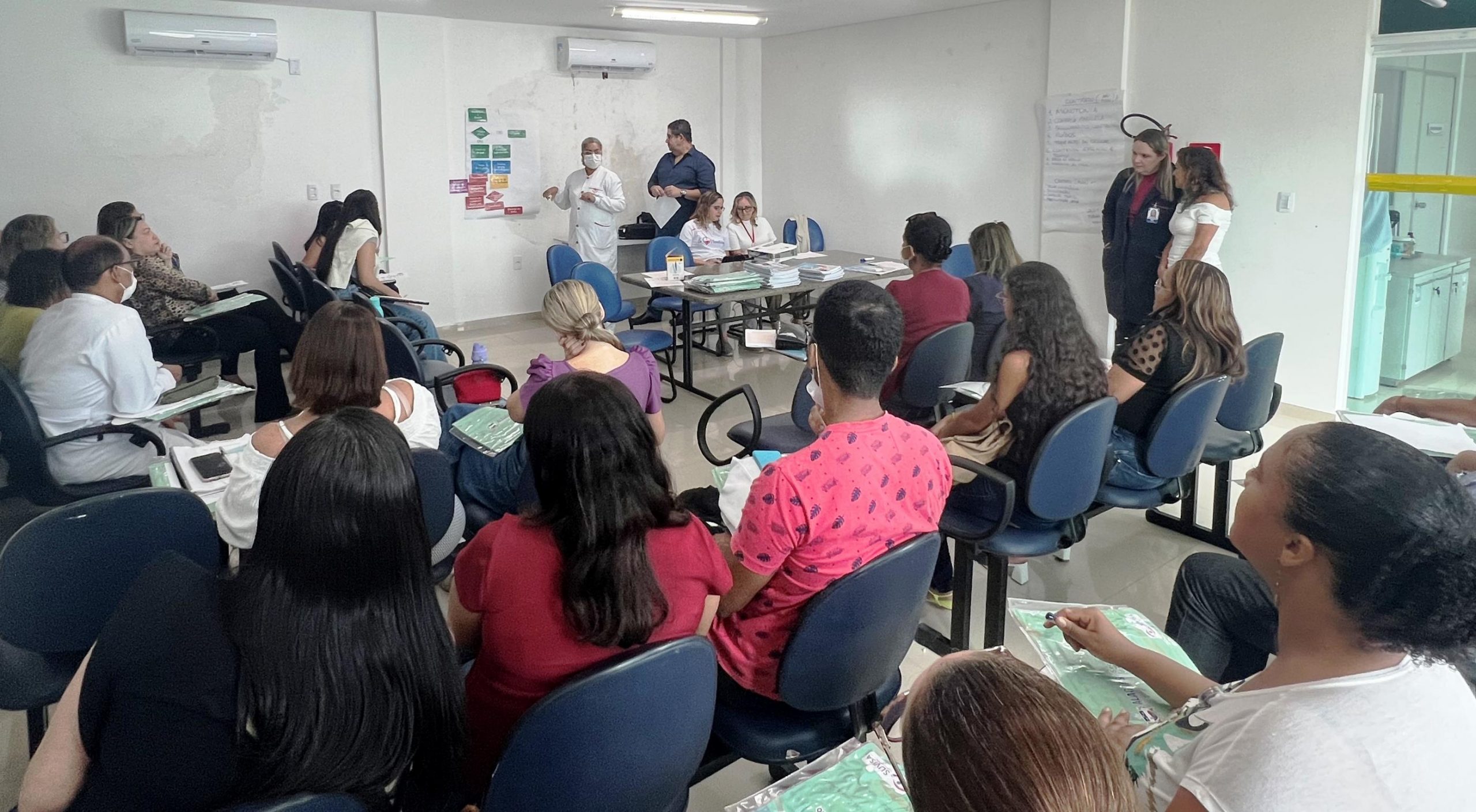 Leia mais sobre o artigo Hospital Geral do Estado capacita profissionais da área transfusional