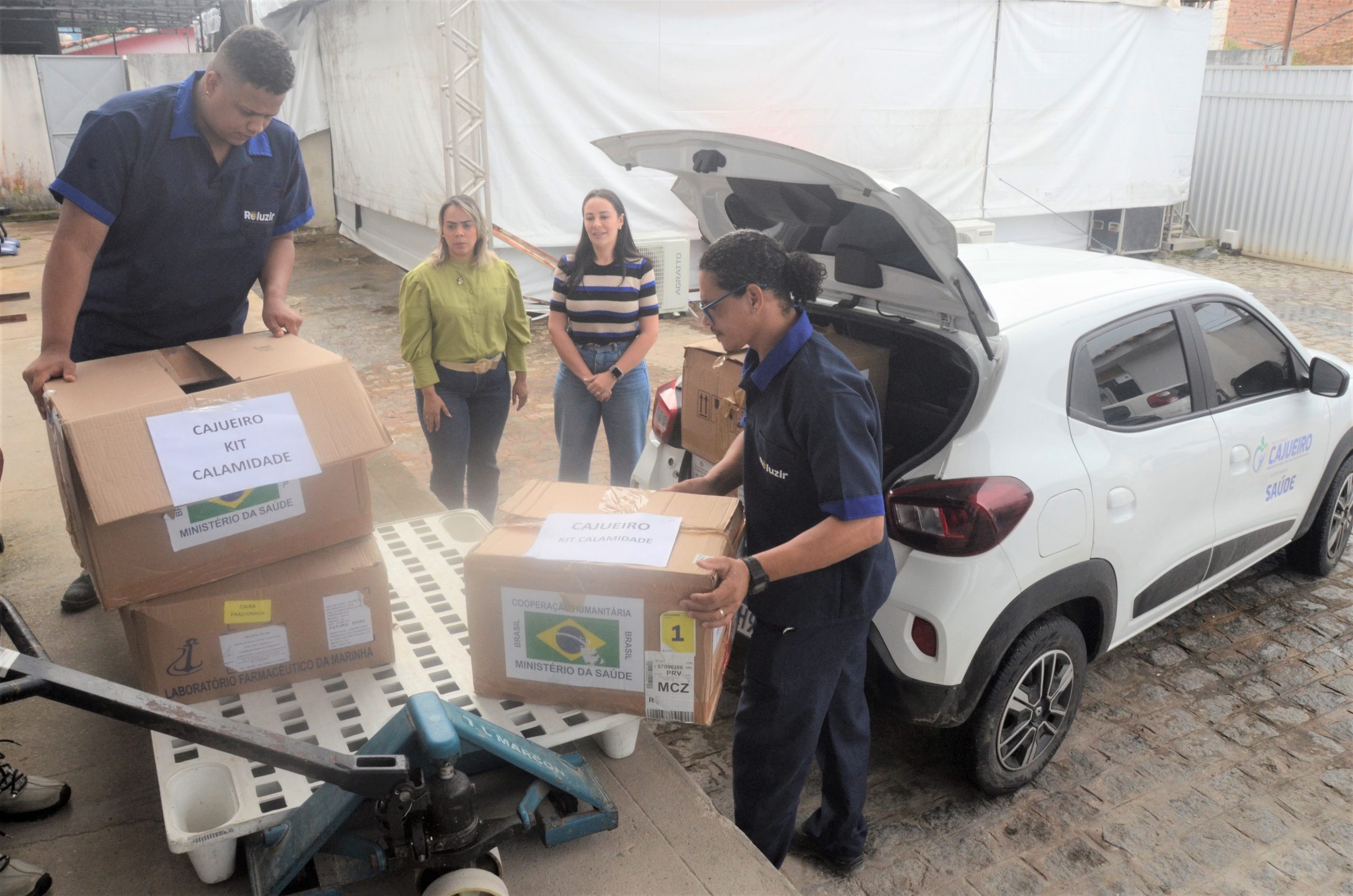 Leia mais sobre o artigo Saúde inicia distribuição dos kits calamidade para municípios afetadas pelas fortes chuvas
