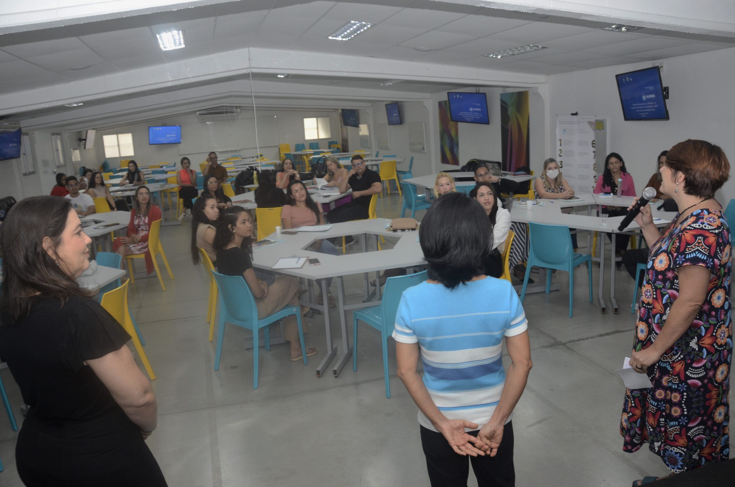 Leia mais sobre o artigo Sesau promove oficina sobre o Uso do Guia Alimentar do Ministério da Saúde