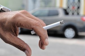 Pneumologista do HGE alerta para os riscos do tabagismo à saúde