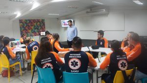 Samu recebe 52 acadêmicos de medicina e residentes de enfermagem para estágio curricular