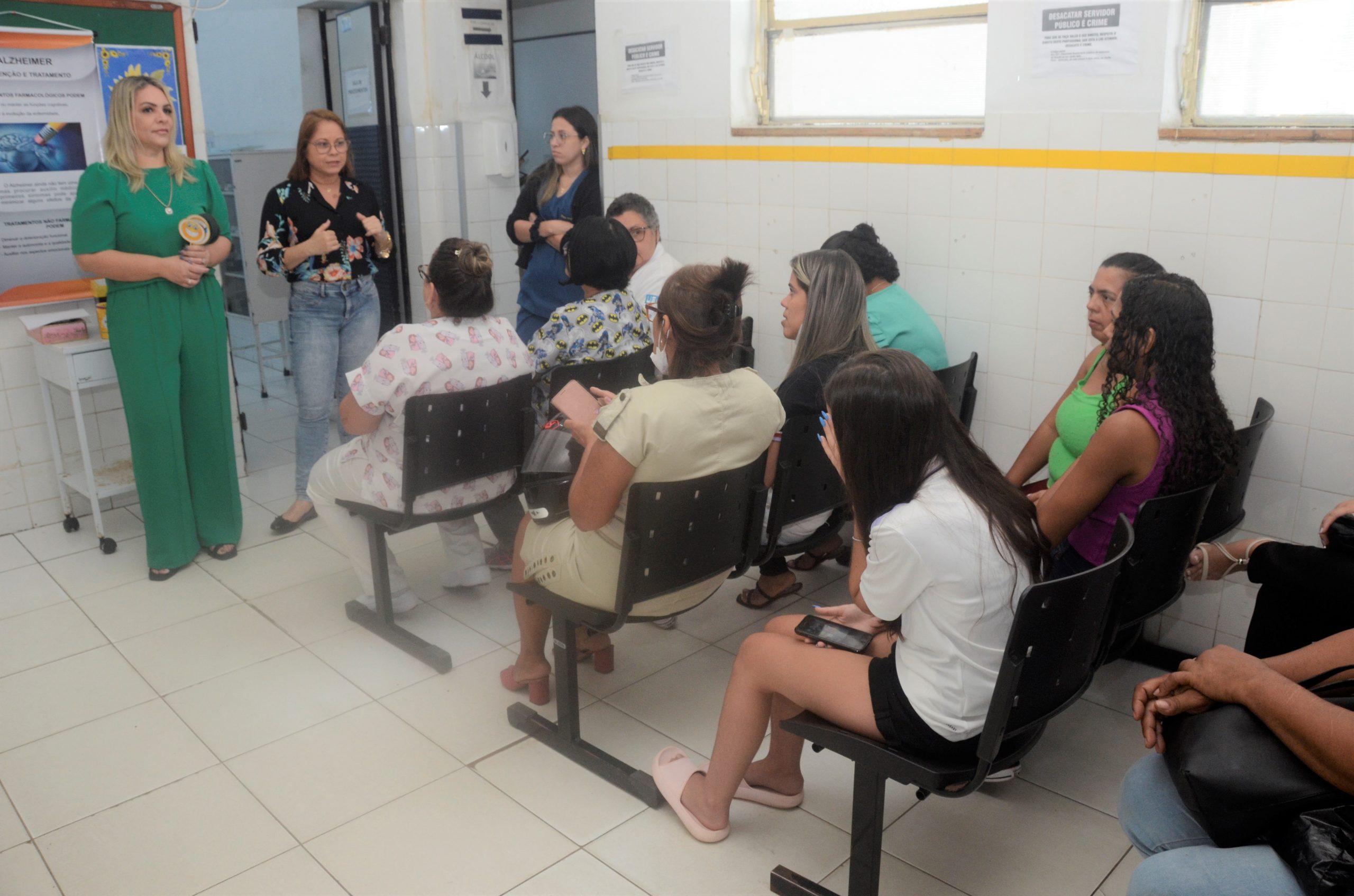 Leia mais sobre o artigo Momento educativo promove lições de igualdade, representatividade e direitos para o público LGBTQIA+ no Ambulatório Noélia Lessa