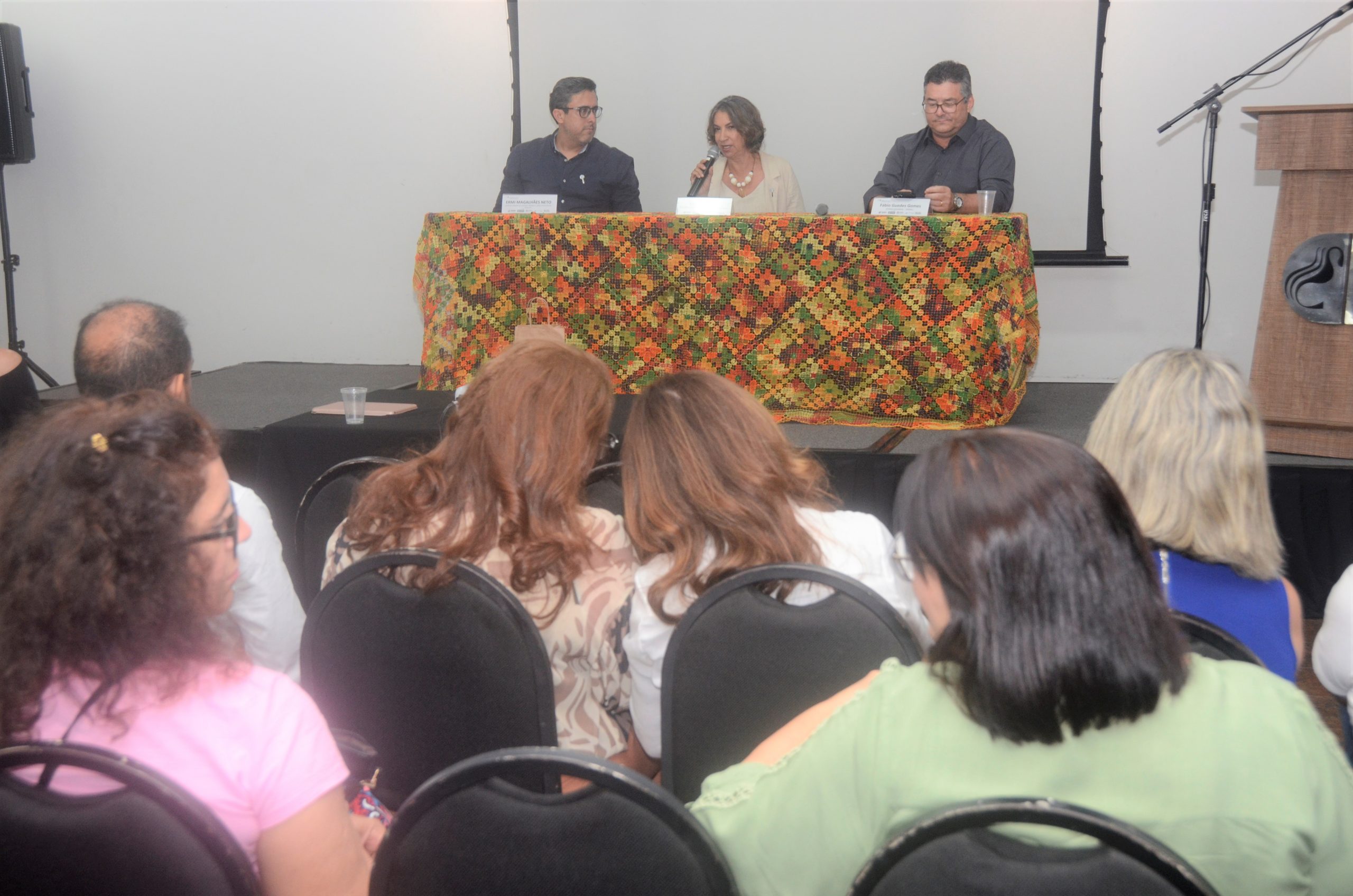 Leia mais sobre o artigo Sesau realiza Seminário de Avaliação Final do Programa de Pesquisa para o SUS