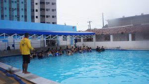 Acadêmicos do Projeto Samu nas Escolas participam de Curso de Emergências Aquáticas