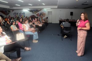 Técnicos municipais são capacitados sobre coleta e condução dos resultados de citologia oncótica