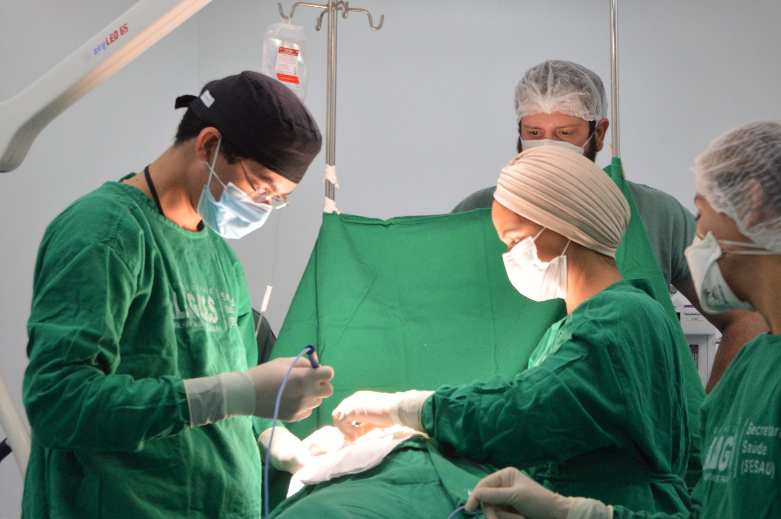 Leia mais sobre o artigo Programa Nacional de Redução das Filas realiza mais de 700 procedimentos em hospitais de Alagoas