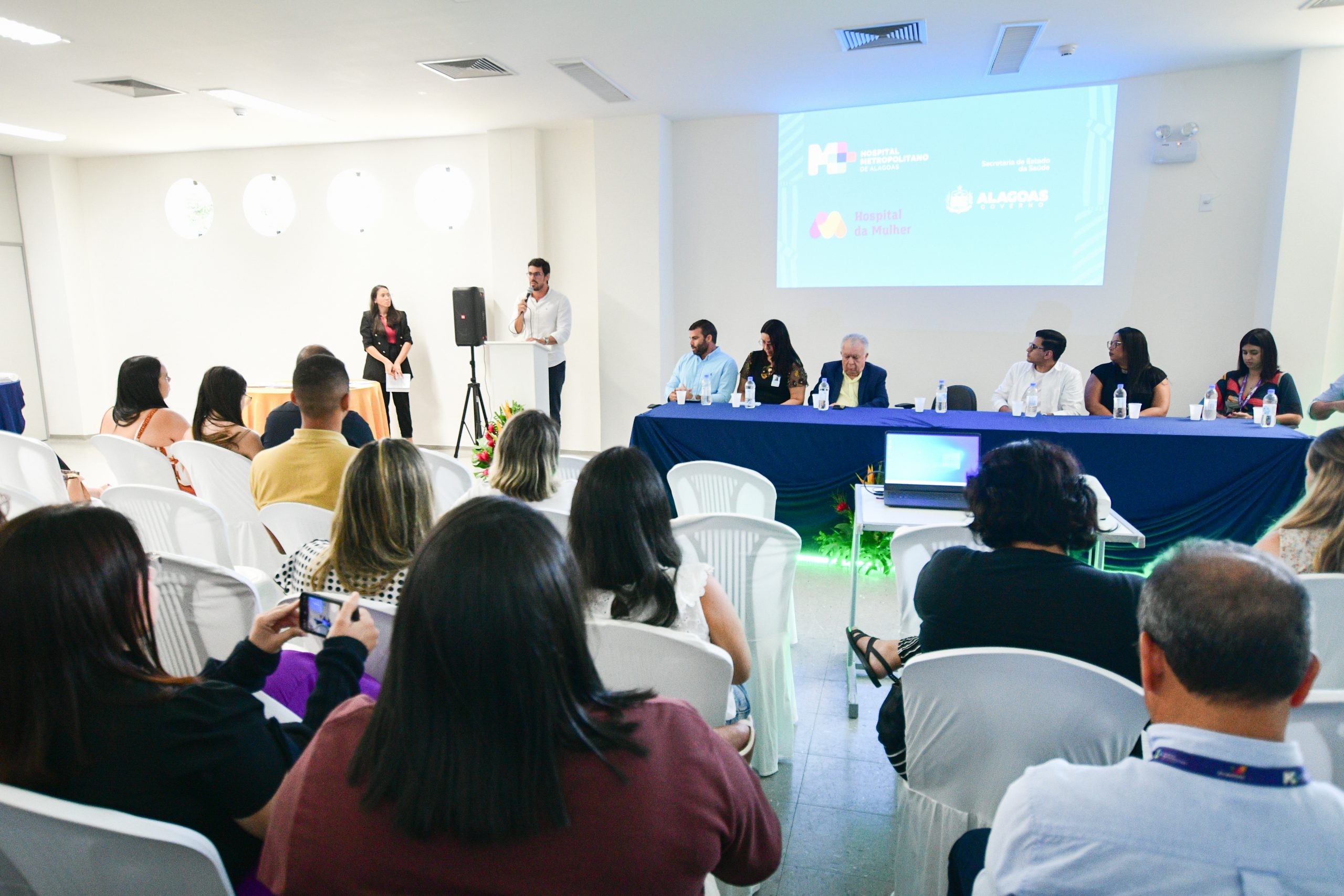 Leia mais sobre o artigo Sesau realiza assinatura do contrato de hospitais laboratórios para projeto do Ministério da Saúde