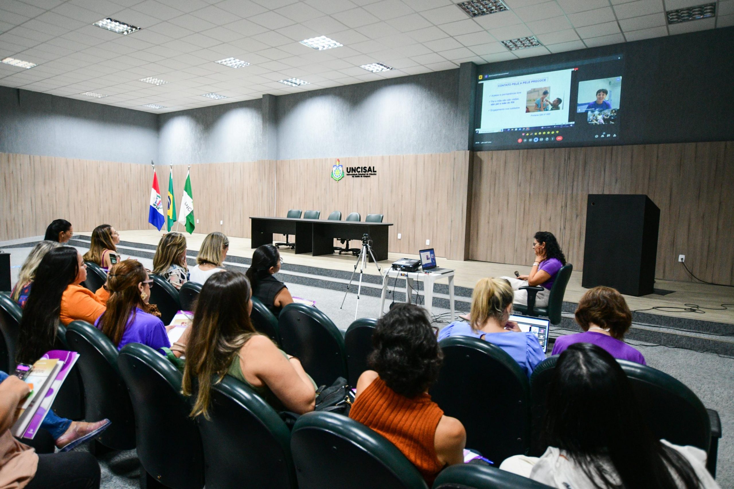 Leia mais sobre o artigo Sesau promove Simpósio de Prematuridade e Encontro de Tutores do Método Canguru