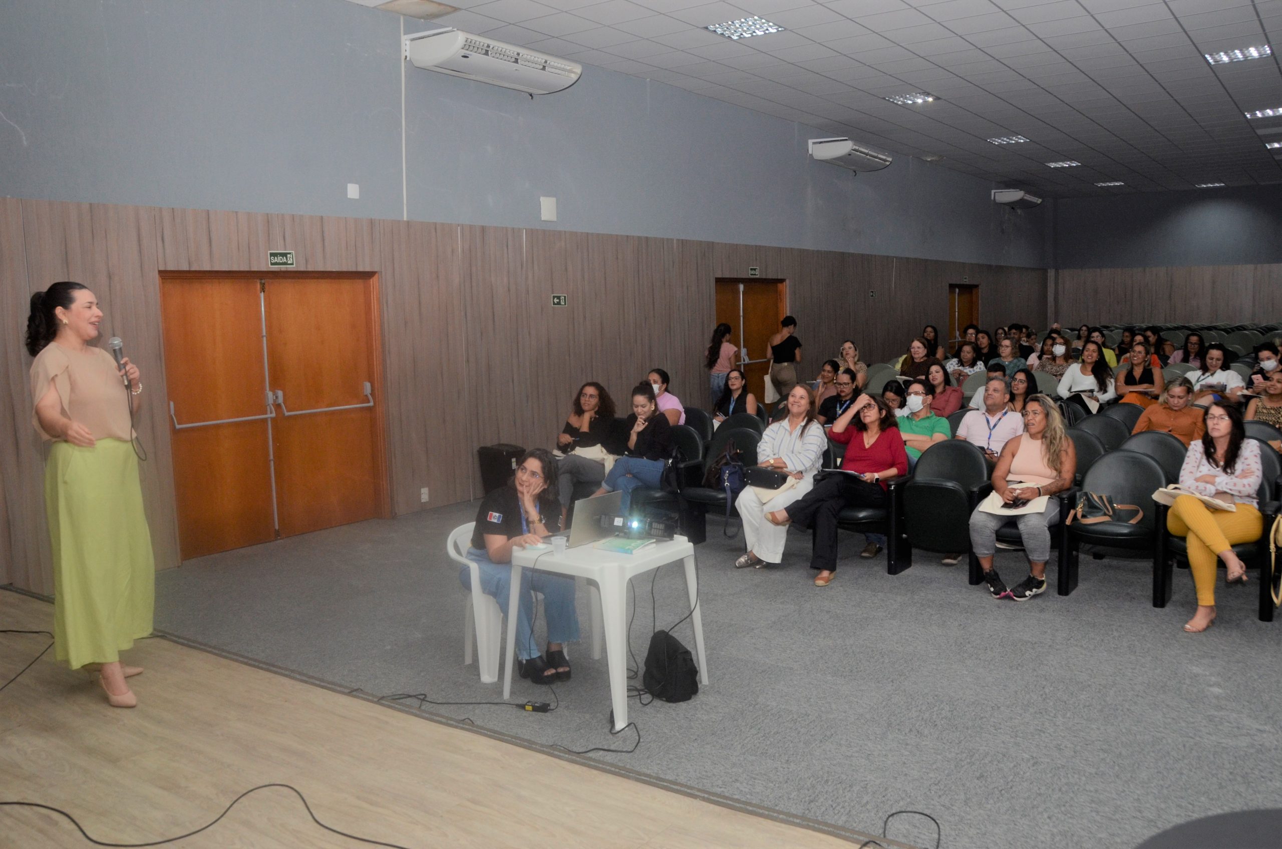 Leia mais sobre o artigo Secretaria da Saúde promove workshop estadual sobre AIDS