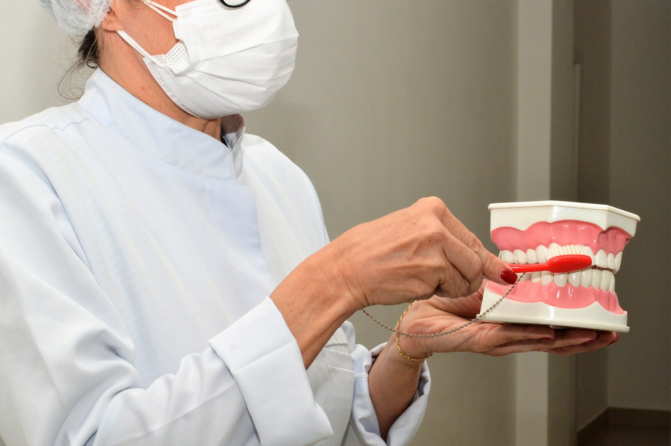 Leia mais sobre o artigo Treinamento no Hospital Metropolitano reforça boas práticas de higiene oral 