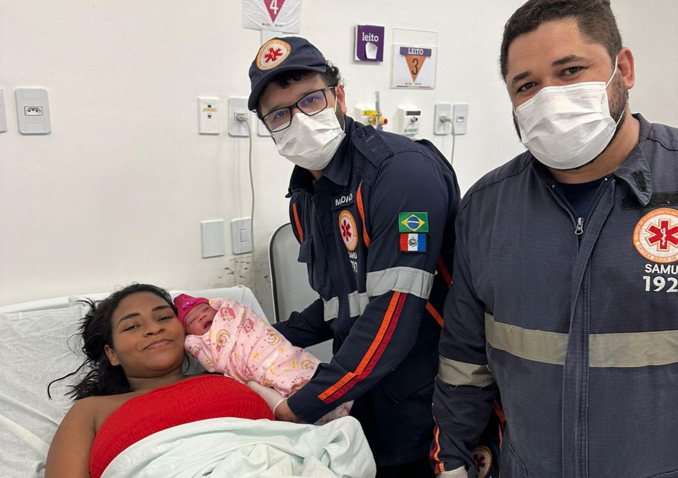 Leia mais sobre o artigo Equipe do Samu atende trabalho de parto em residência de Maceió