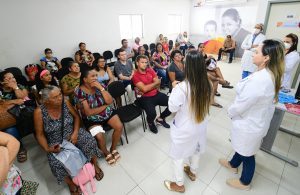 Clínicas da Família realizam conscientização sobre prevenção das ISTs durante o Carnaval
