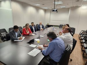 Secretaria de Saúde e governo federal discutem recursos para a rede estadual