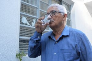 Geriatra da Sesau orienta sobre cuidados para evitar a desidratação em idosos