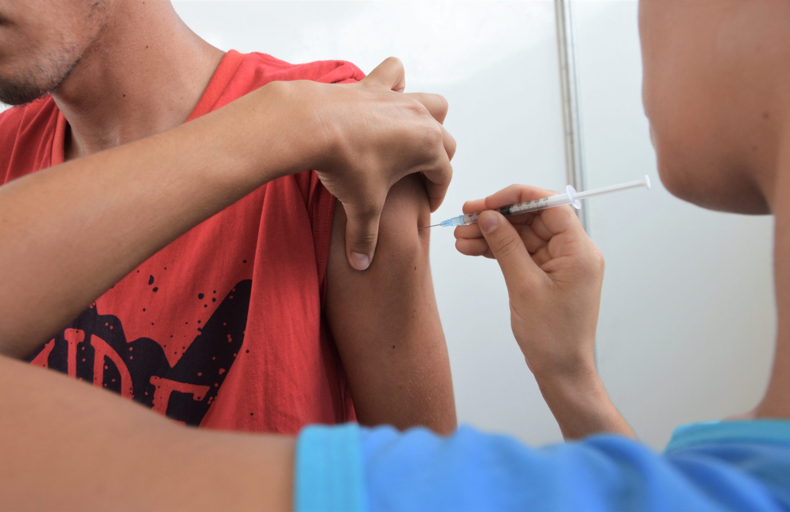 Leia mais sobre o artigo Alagoas inicia oficialmente Campanha de Vacinação contra a Influenza nesta segunda (25) 