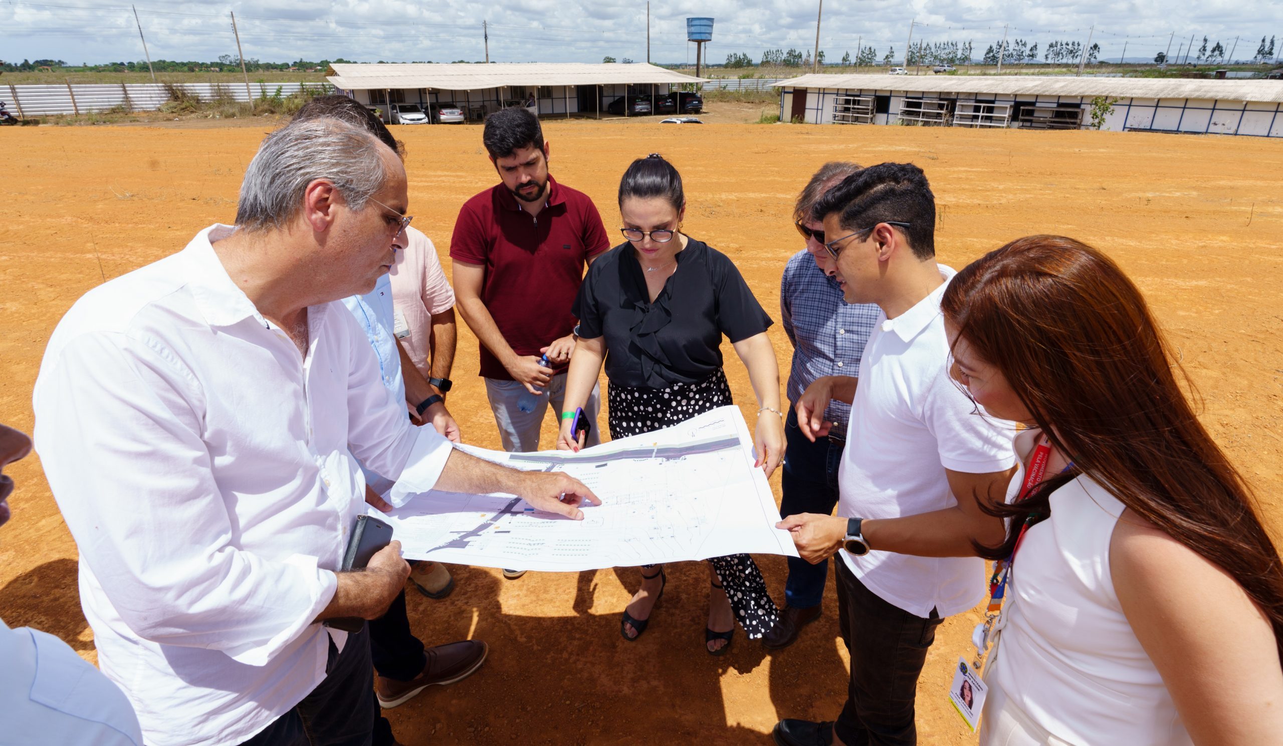 Leia mais sobre o artigo Comitiva do Ministério da Saúde visita obra do Hospital Metropolitano do Agreste
