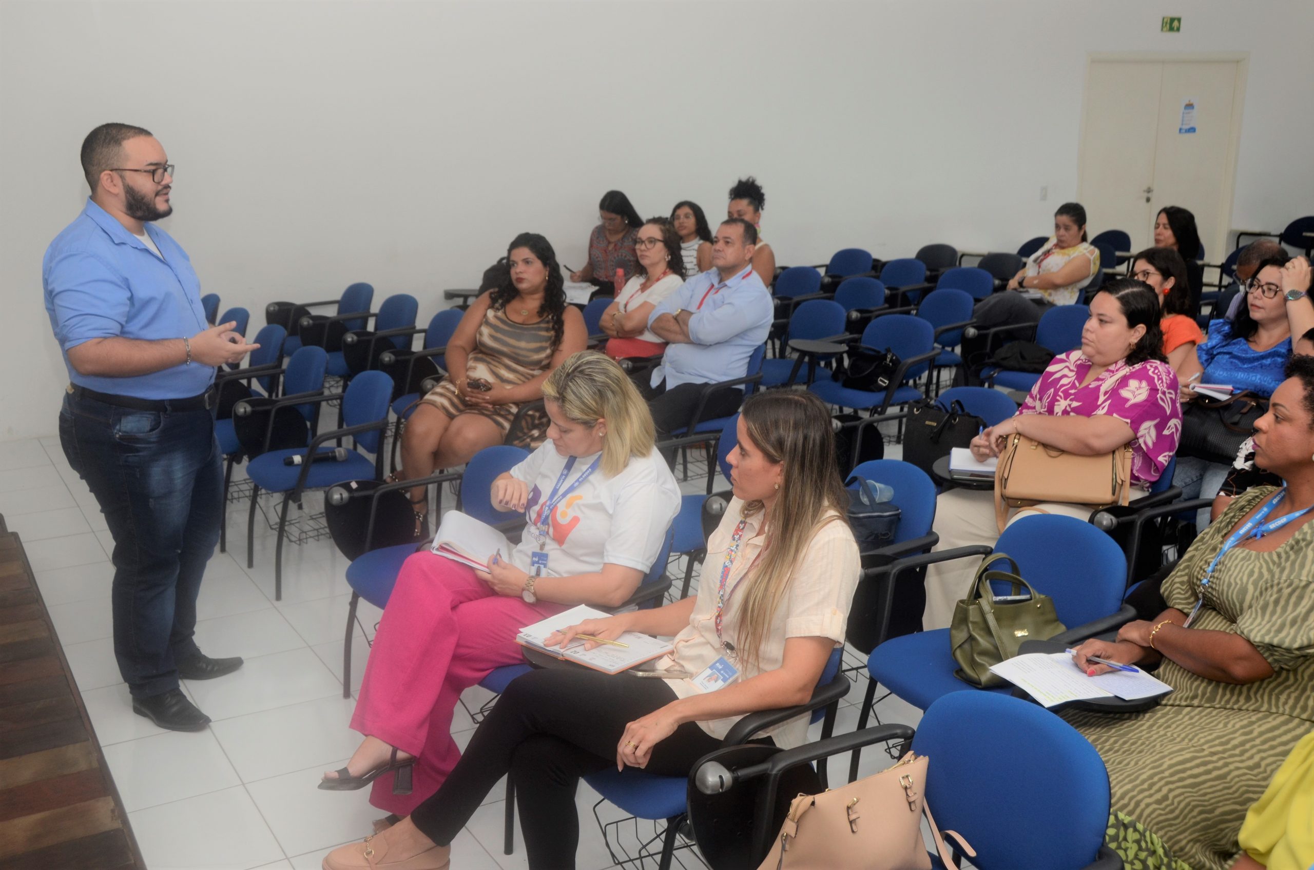 Leia mais sobre o artigo Oficina qualifica servidores para a Rede de Garantia de Direitos e Proteção à Pessoa Idosa