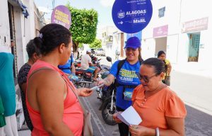 Sesau promove ações de conscientização contra a dengue em Maceió e Santana do Ipanema