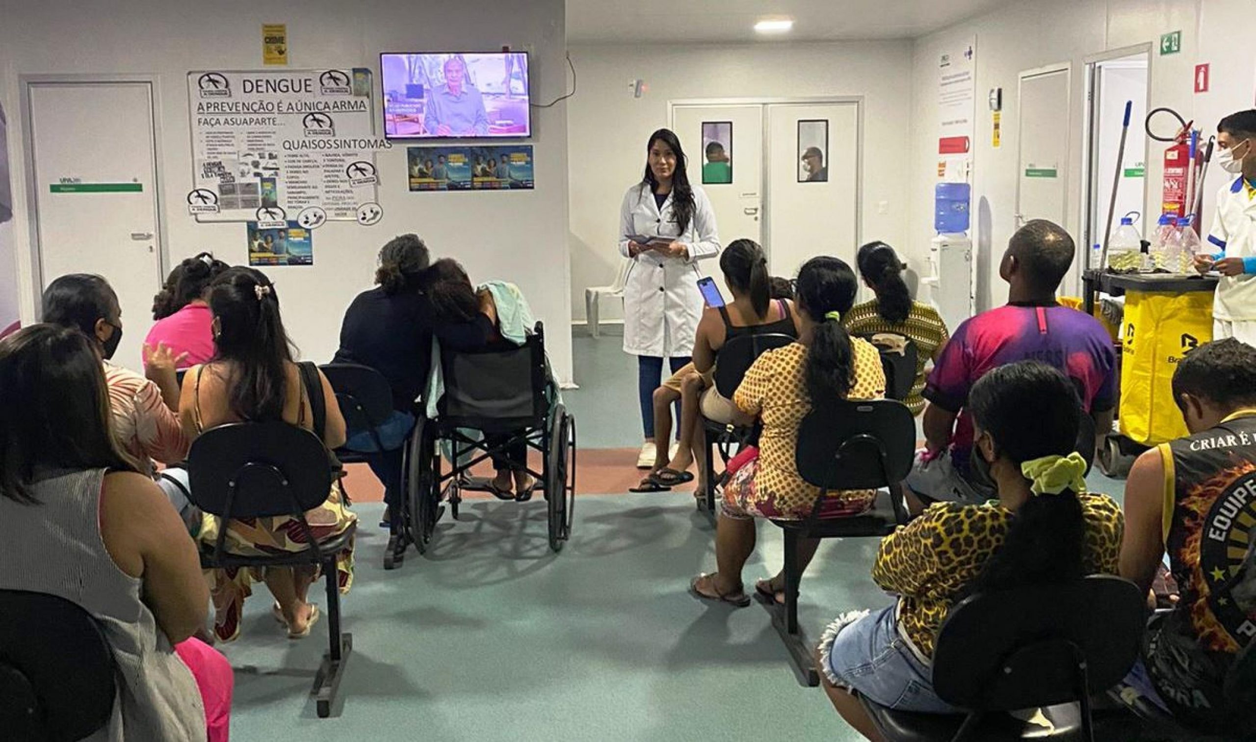 Leia mais sobre o artigo UPA Chã da Jaqueira realiza ação de conscientização contra a dengue para pacientes e acompanhantes