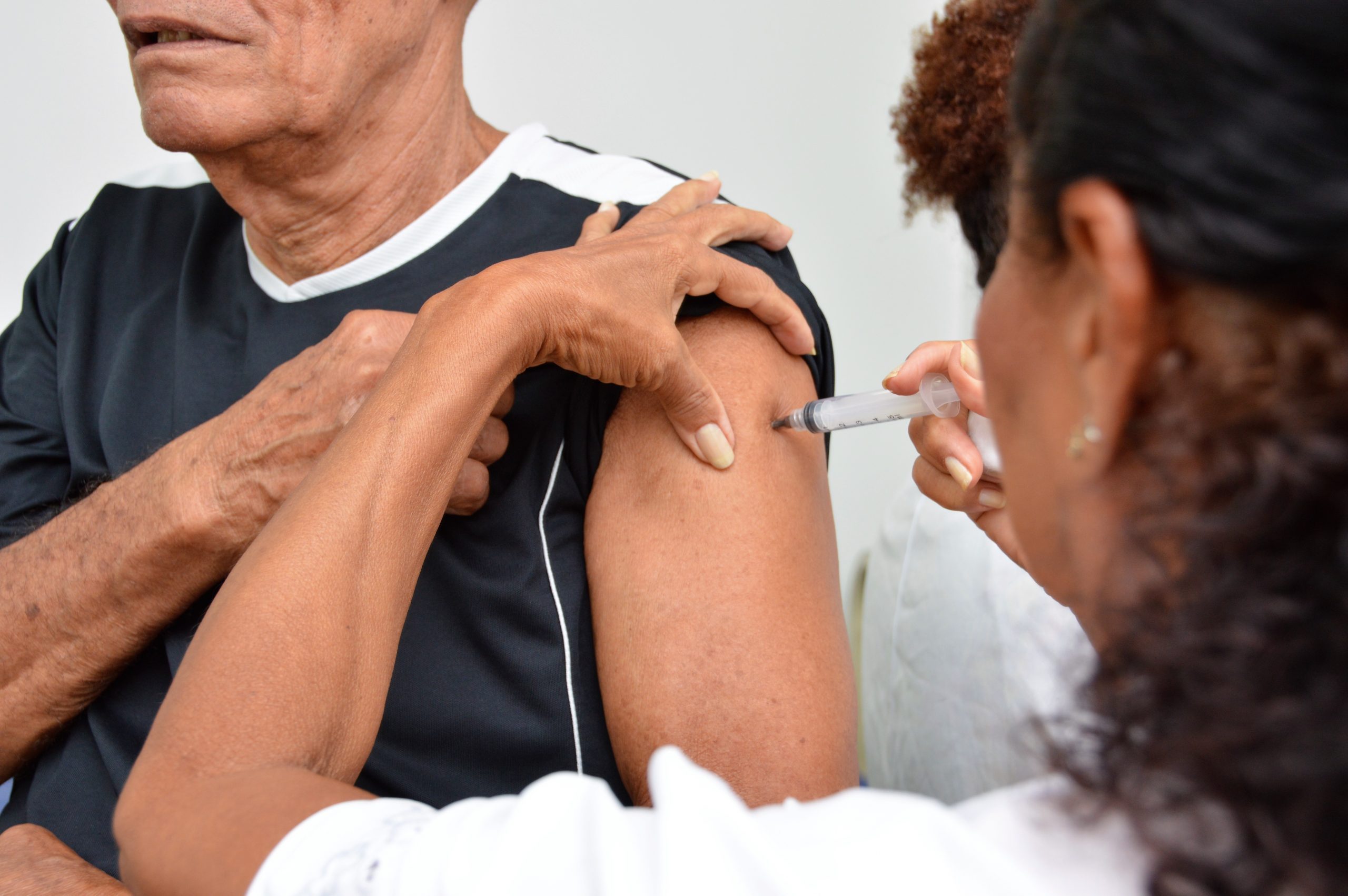 Leia mais sobre o artigo Estado reforça importância de população alagoana se vacinar contra Influenza
