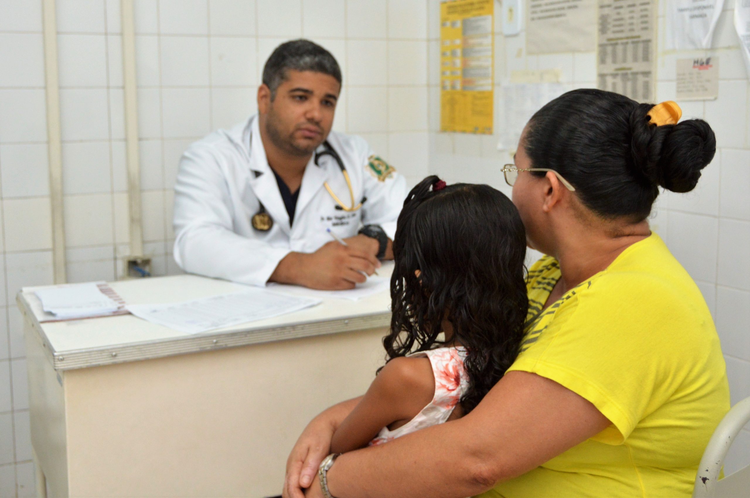 Leia mais sobre o artigo Sesau adere ao Exame Nacional de Residência para seleção de estudantes da área de saúde