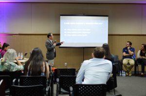Sesau participa de Painel sobre Comunicação e Saúde no 8º Congresso Estadual de Secretarias Municipais de Saúde
