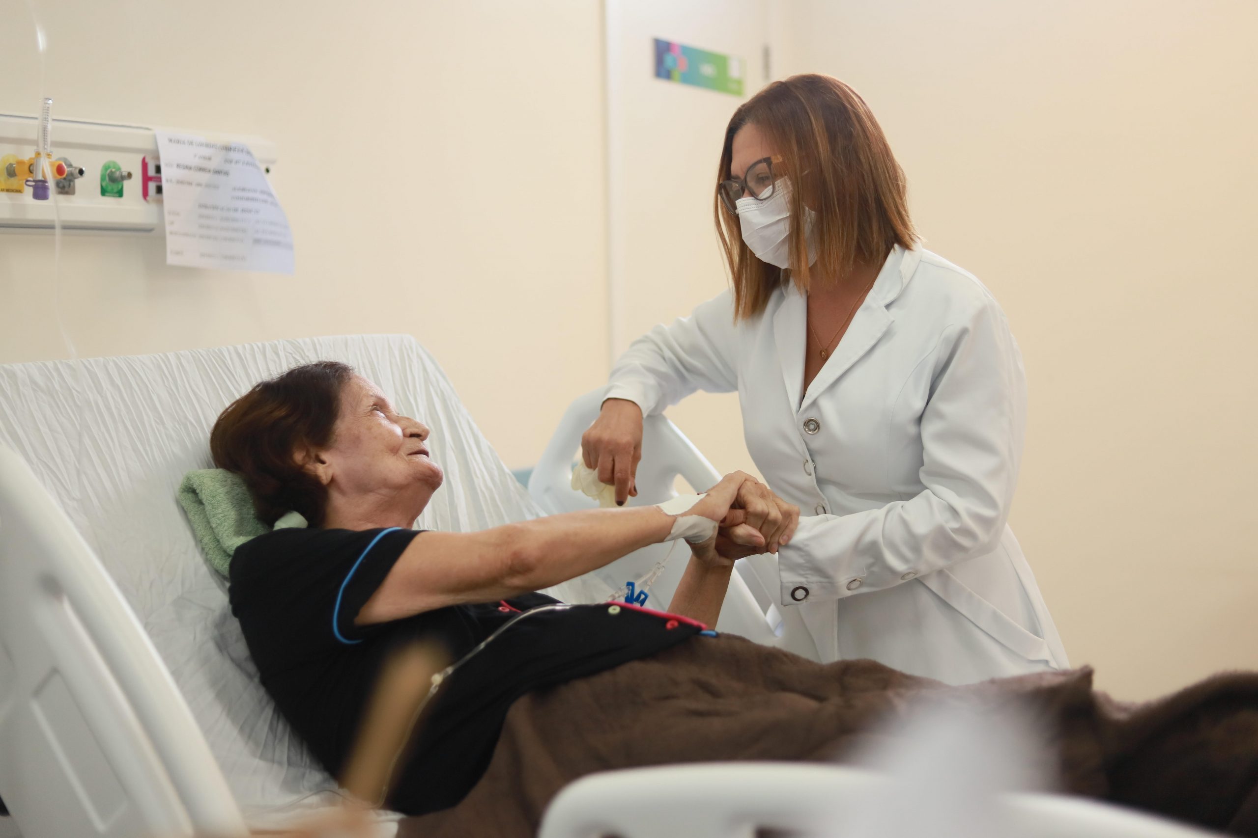 Leia mais sobre o artigo Hospital Metropolitano de Alagoas realiza primeira cirurgia de câncer de mama por meio do Plano Emergencial de Oncologia