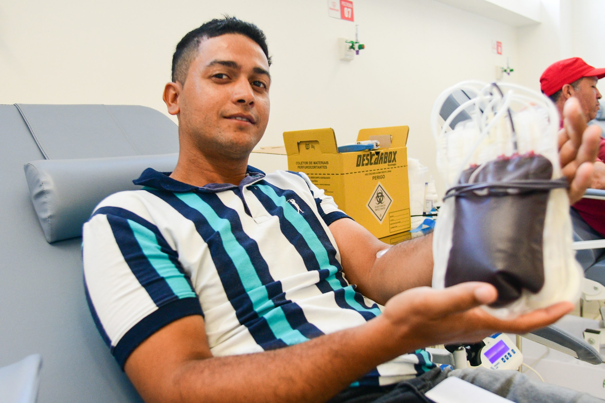 Leia mais sobre o artigo Hemoal promove coletas externas de sangue em Arapiraca e Coruripe nesta quinta-feira (20)