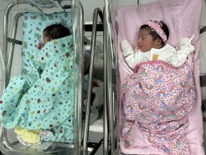 Mãe relata emoção do nascimento de gêmeos no Hospital da Mulher