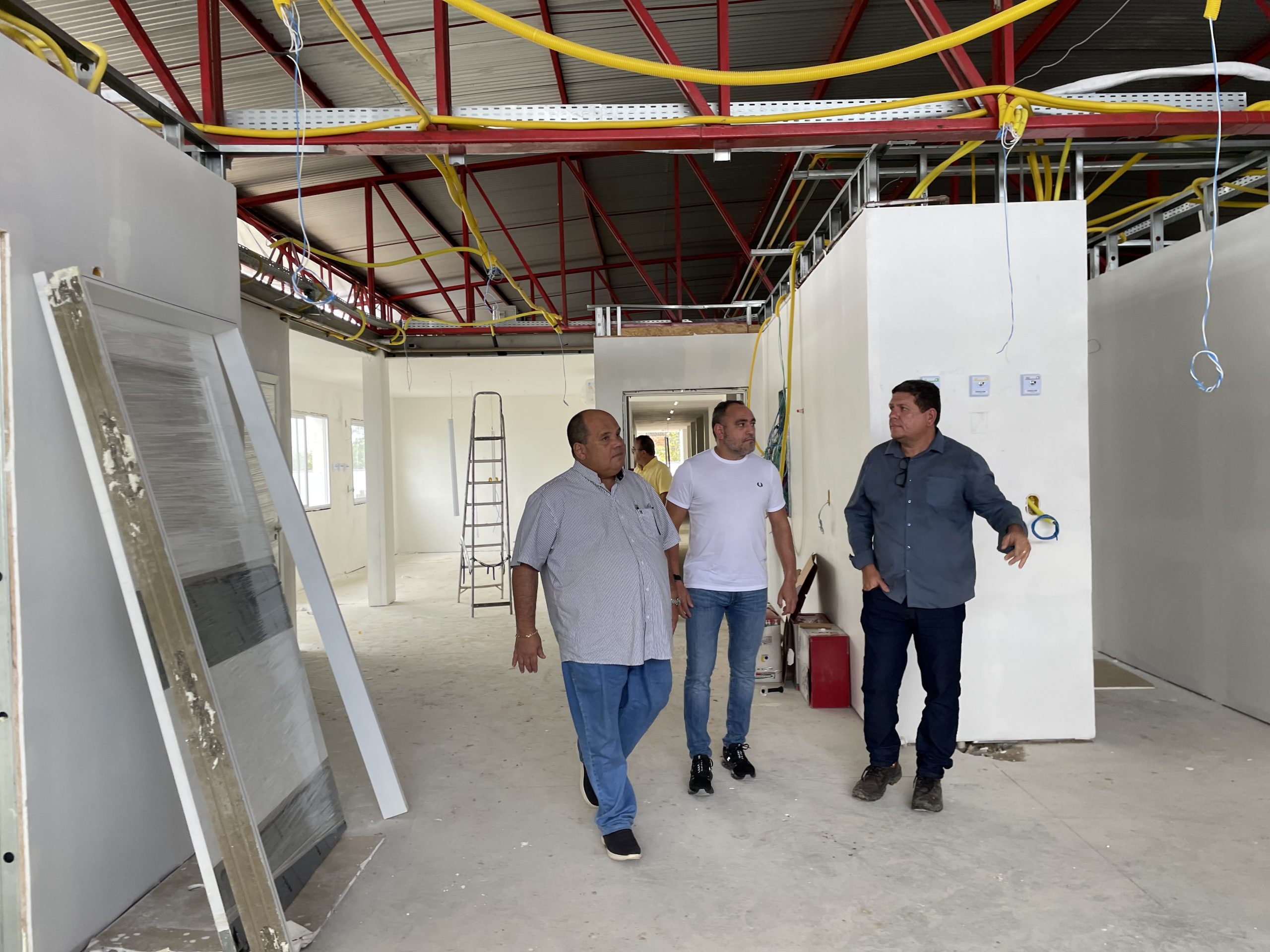 Leia mais sobre o artigo Secretário da Saúde inspeciona obras das UPAs de Coruripe e Marechal Deodoro