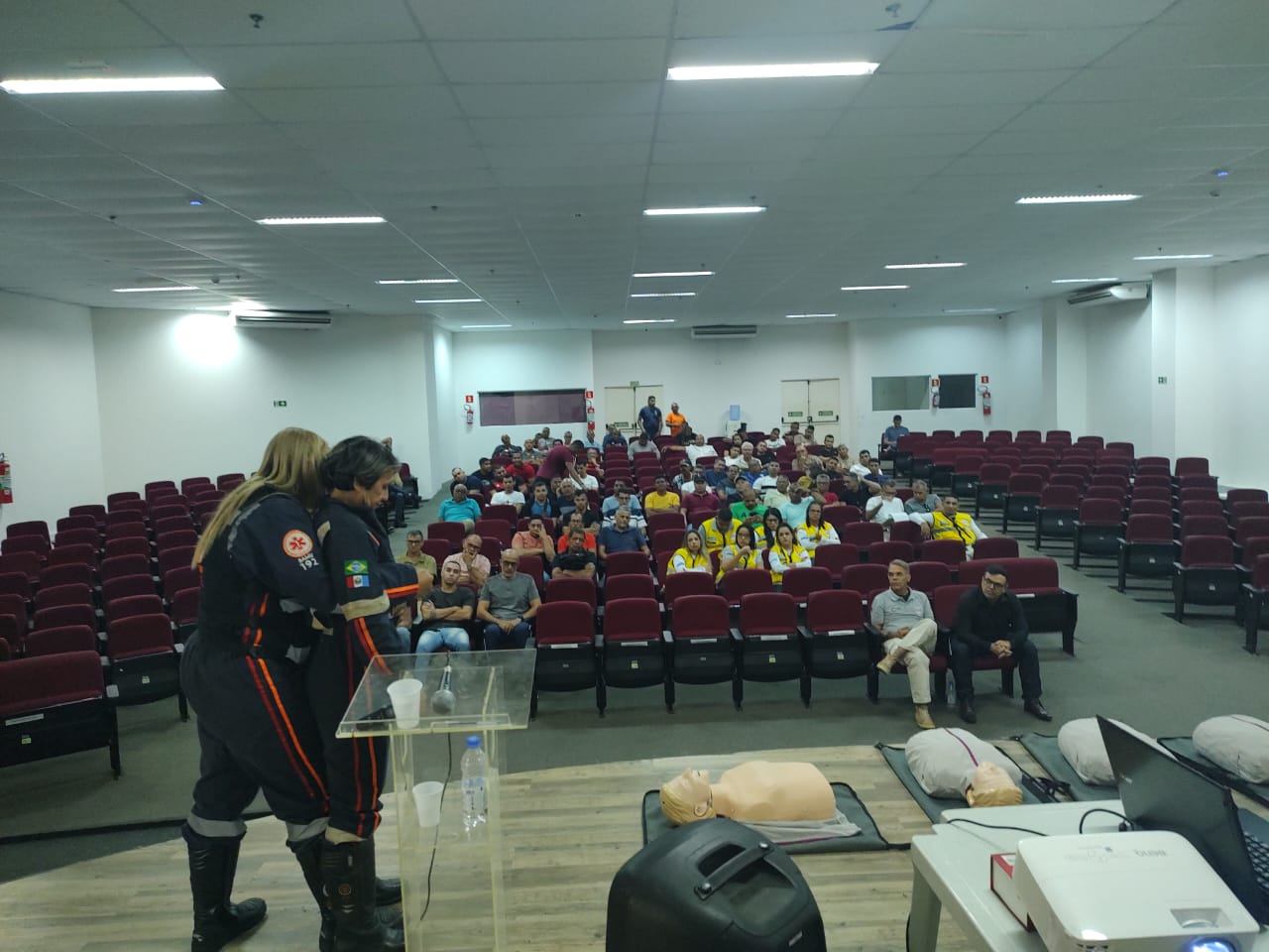 Leia mais sobre o artigo Samu capacita colaboradores do Programa Ronda no Bairro sobre primeiros socorros