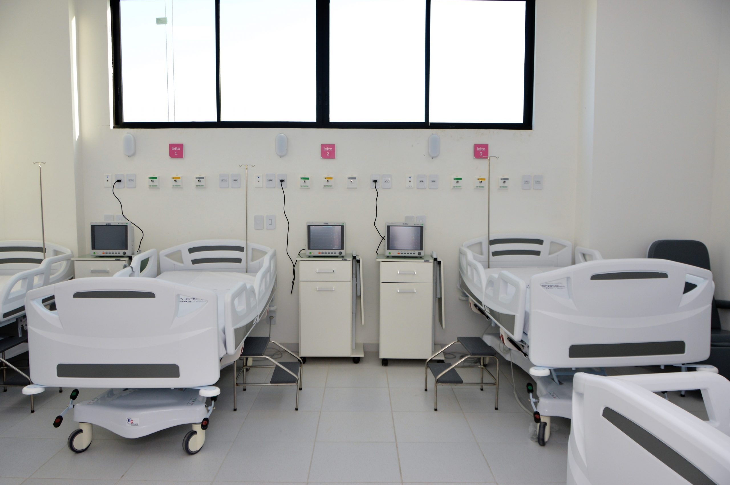 Leia mais sobre o artigo Governador assina ordem de serviço para retomada da obra do Hospital Metropolitano do Agreste nesta quinta-feira (4)