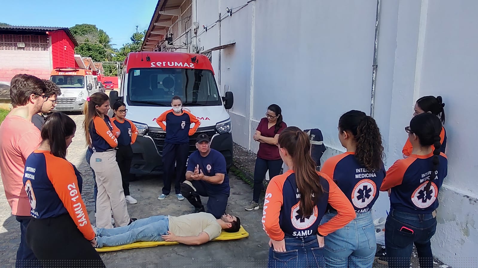 Leia mais sobre o artigo Samu realiza Curso de Atendimento Pré-Hospitalar para acadêmicos de Medicina e residentes