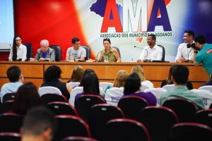 Gestores estaduais e municipais se reúnem para debater políticas públicas para o SUS