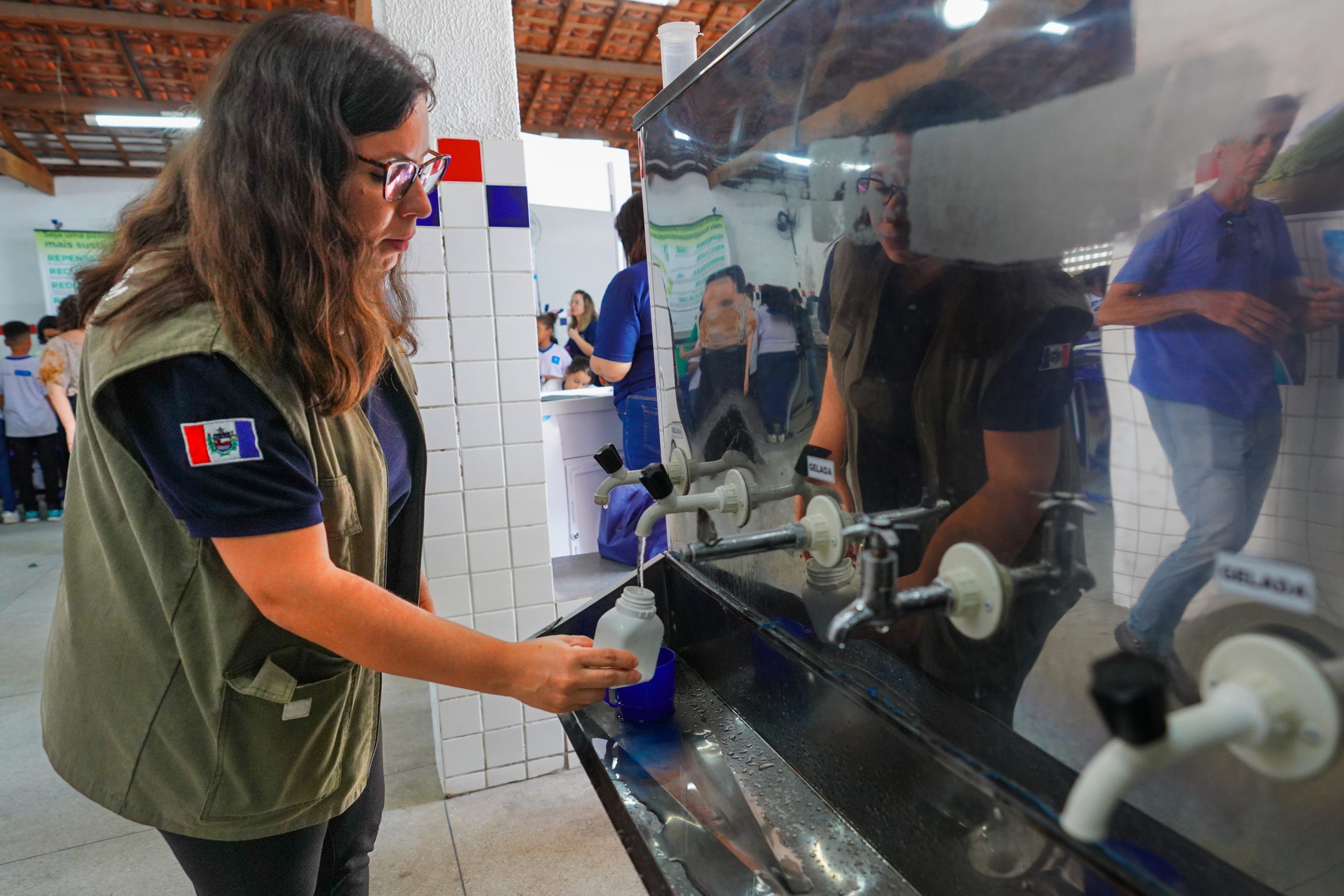 Leia mais sobre o artigo Secretaria de Saúde realiza análise da água consumida em escola da rede estadual