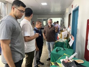 Exposição no HGE destaca maus hábitos que podem resultar em acidentes de trabalho