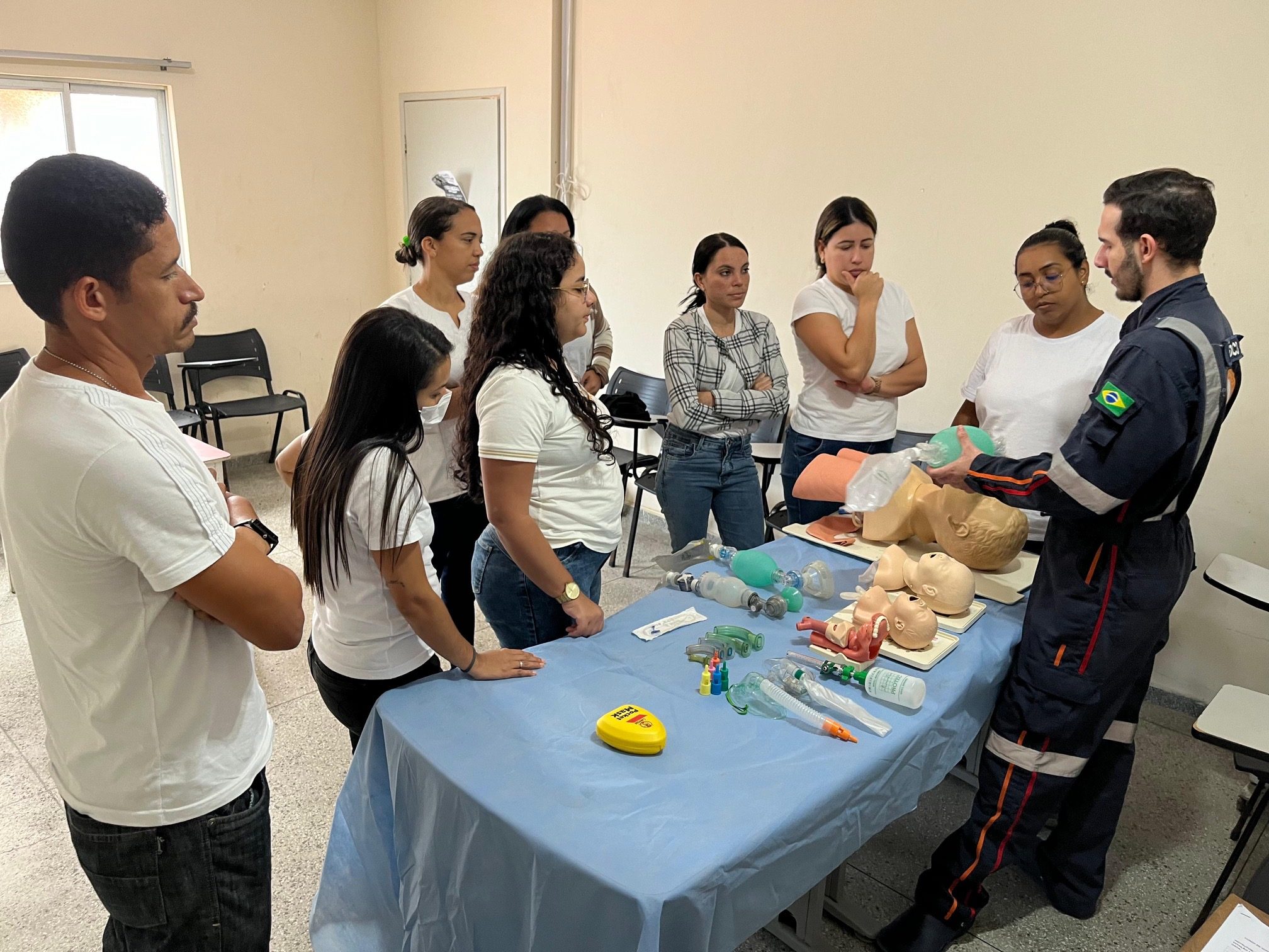 Leia mais sobre o artigo Samu realiza Curso de Atendimento Pré-Hospitalar Básico para técnicos de enfermagem e condutores socorristas