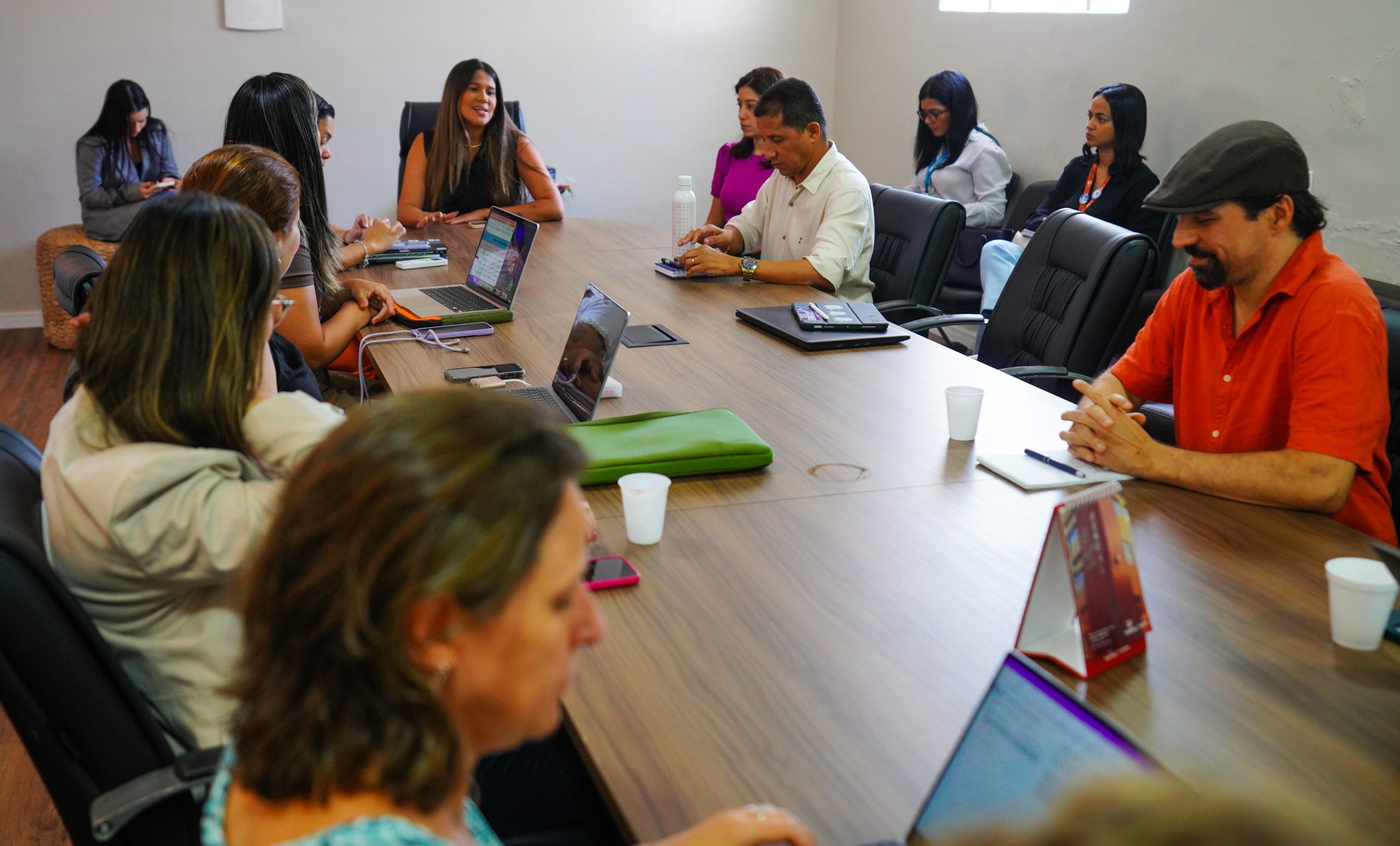 Leia mais sobre o artigo Sesau recebe visita técnica do Ministério da Saúde para discutir cenário epidemiológico do Estado
