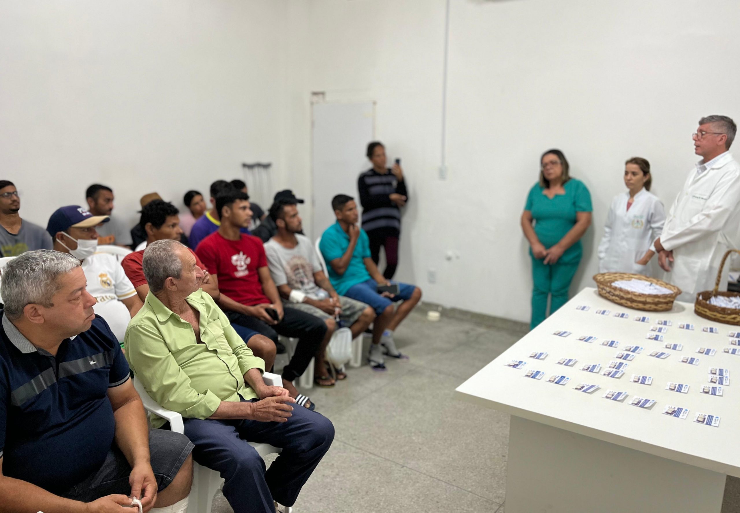 Leia mais sobre o artigo Hospital de Emergência do Agreste promove Cine Pai em homenagem ao Dia Dos Pais