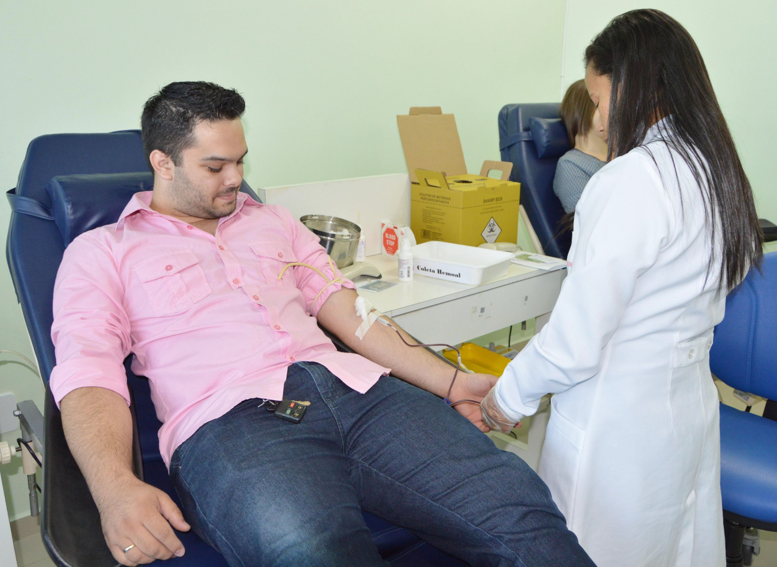 Leia mais sobre o artigo Arapiraca e São Miguel dos Campos recebem equipes volantes do Hemoal para coletas de sangue nesta terça-feira (13)