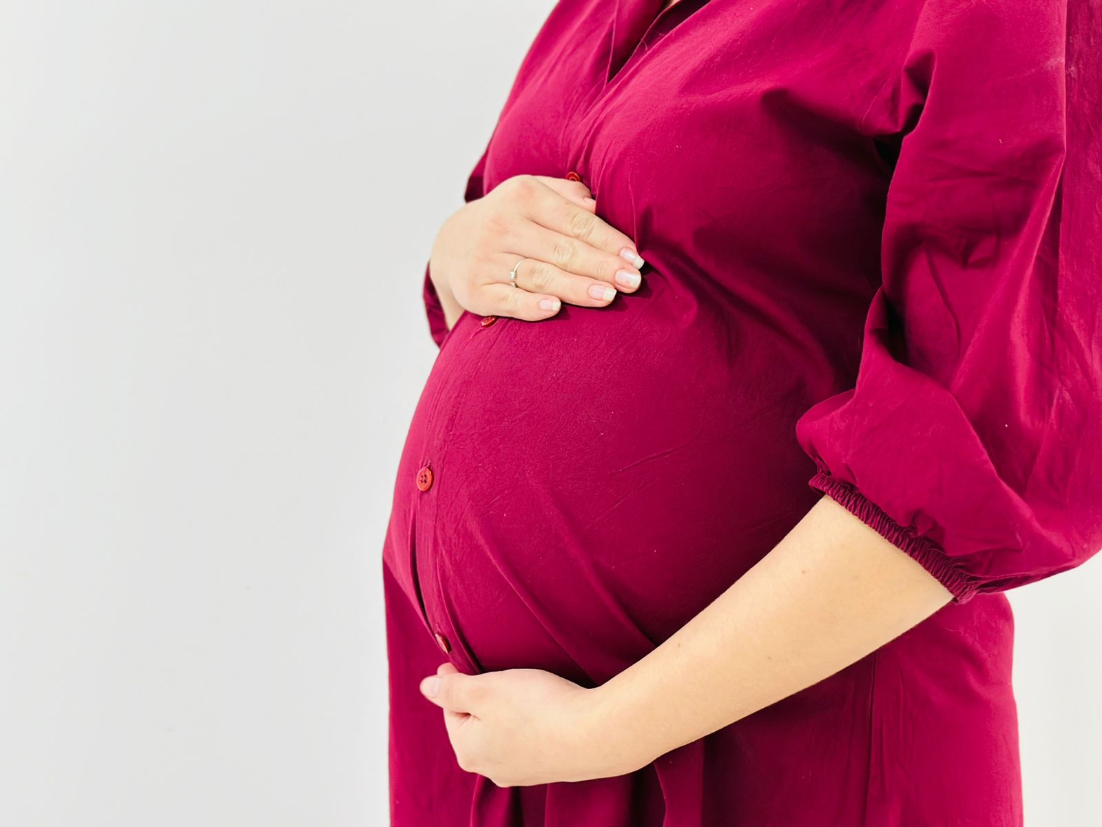Leia mais sobre o artigo Enfermeira obstétrica do Hospital da Mulher dá dicas de cuidados para uma gravidez saudável